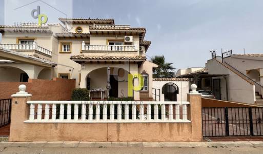 Casa adosada - Venta - Orihuela Costa - Cabo roig - La Zenia
