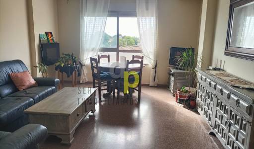 Apartamento / Piso - Alquiler larga temporada - Torrellano - Torrellano