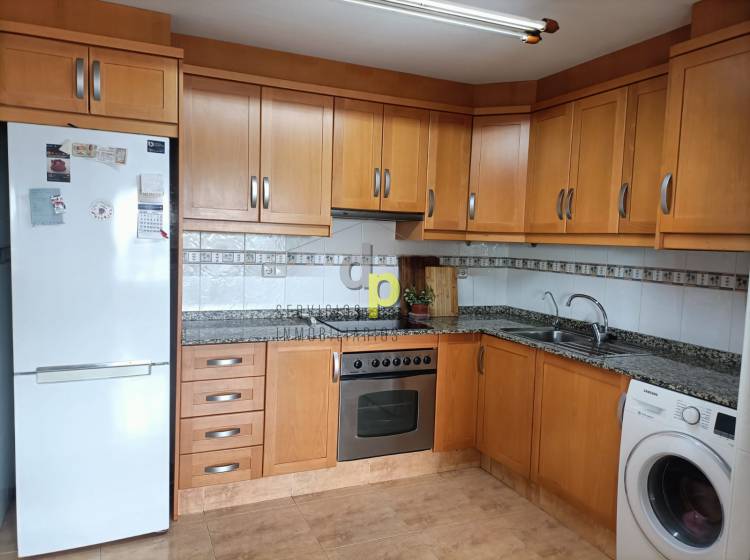 Alquiler larga temporada - Apartamento / Piso - Torrellano