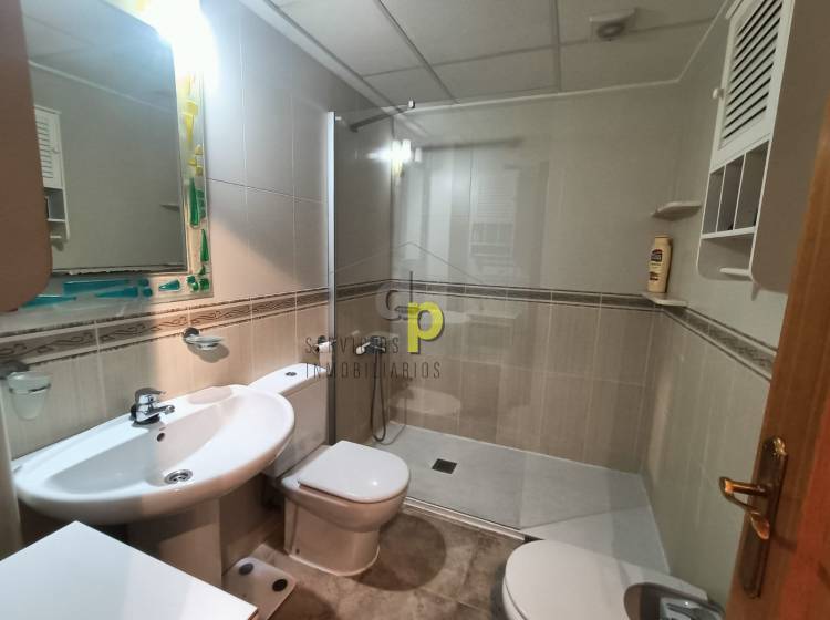 Alquiler larga temporada - Apartamento / Piso - Torrellano