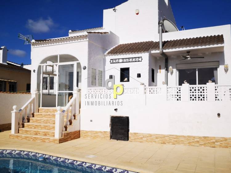 Sale - Villa - Torrevieja - El Chaparral