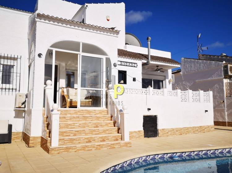 Sale - Villa - Torrevieja - El Chaparral