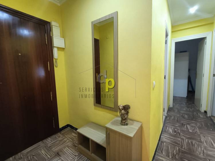 Alquiler larga temporada - Apartamento / Piso - Alicante - Campoamor