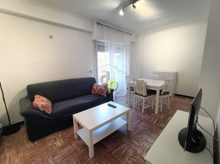 Alquiler larga temporada - Apartamento / Piso - Alicante - Campoamor