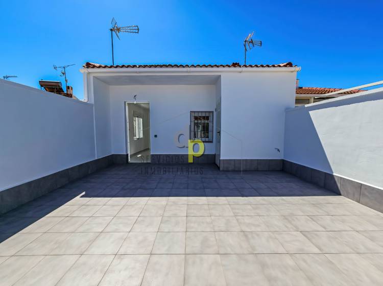 Sale - Townhouse - Torrevieja - La Siesta - El Salado -  Torreta