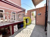 Sale - House - Montesinos