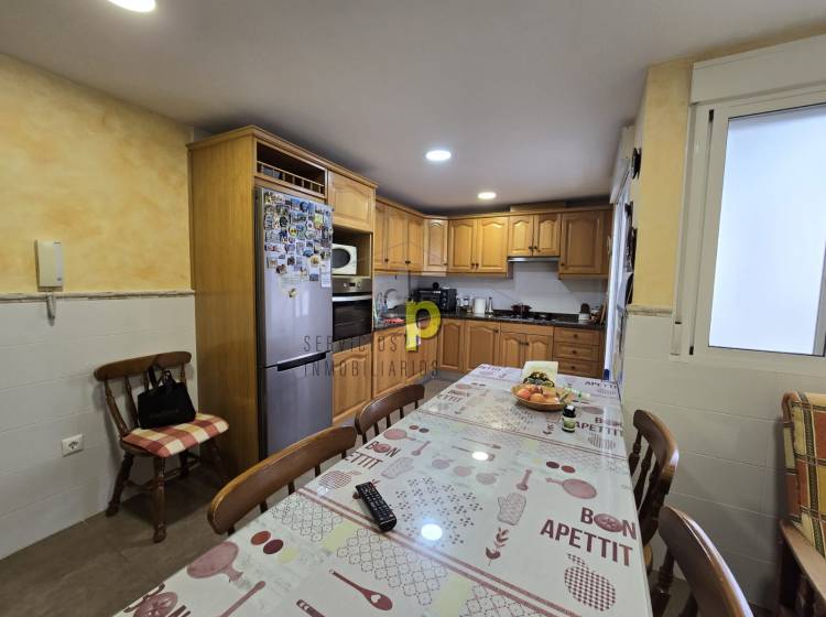 Sale - Apartment / Flat - Torrellano