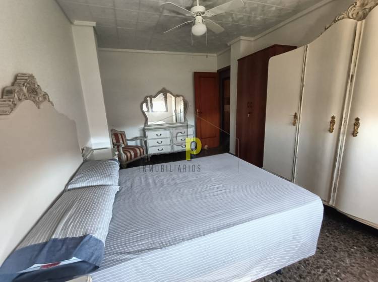 Alquiler larga temporada - Apartamento / Piso - Torrellano