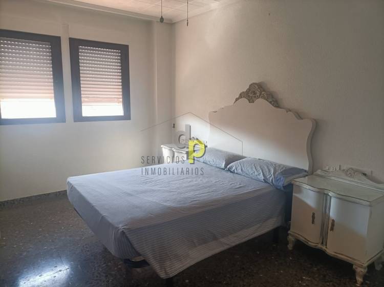 Alquiler larga temporada - Apartamento / Piso - Torrellano