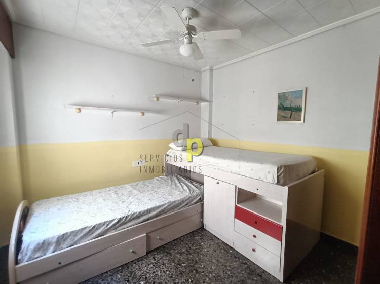 Alquiler larga temporada - Apartamento / Piso - Torrellano