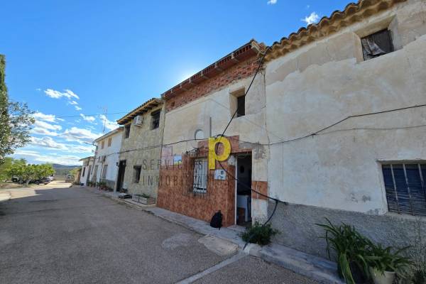 Casa adosada - Venta - Hondón de las Nieves - Hondón de las Nieves