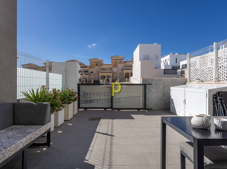 Venta - Casa adosada - Orihuela Costa - Villamartín