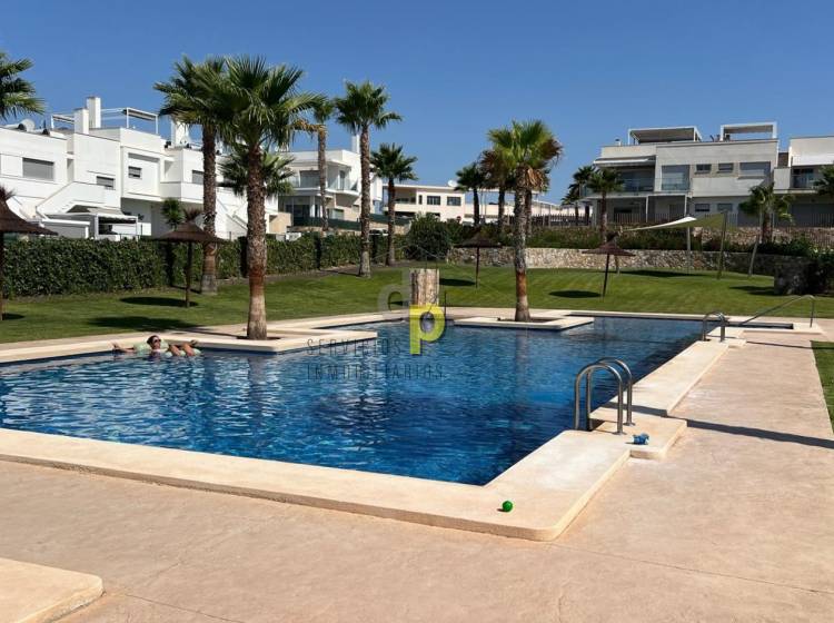 Venta - Bajo - Orihuela Costa - Campos de Golf