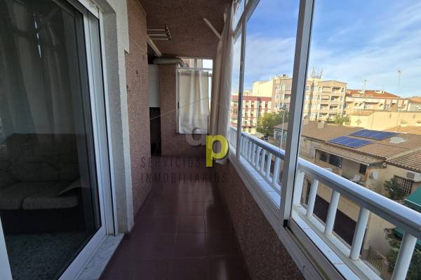 Apartamento / Piso - Alquiler larga temporada - Torrellano - Torrellano