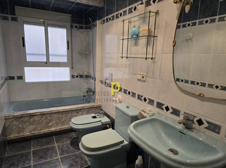 Alquiler larga temporada - Apartamento / Piso - Torrellano