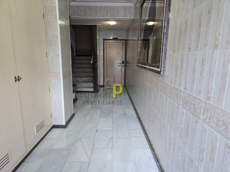 Alquiler larga temporada - Apartamento / Piso - Torrellano