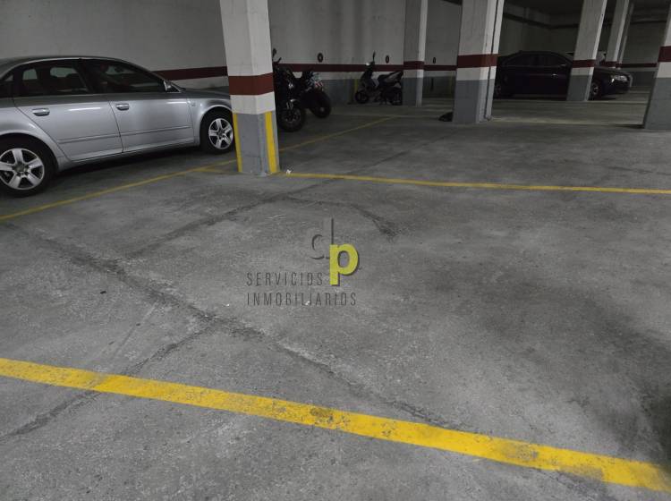 Alquiler larga temporada - Apartamento / Piso - Torrellano