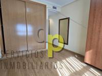 Alquiler larga temporada - Apartamento / Piso - Torrellano