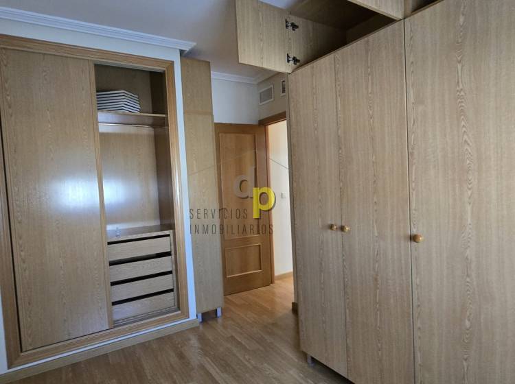 Alquiler larga temporada - Apartamento / Piso - Torrellano