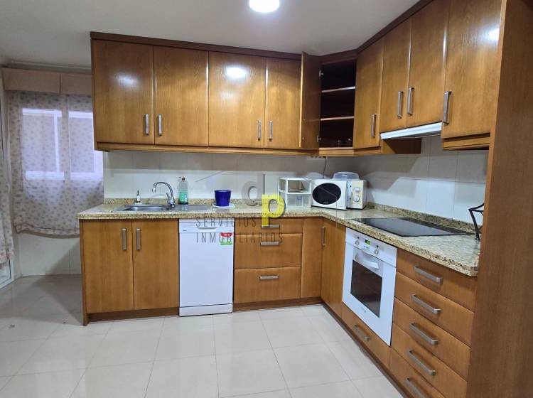 Alquiler larga temporada - Apartamento / Piso - Torrellano