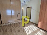 Alquiler larga temporada - Apartamento / Piso - Torrellano