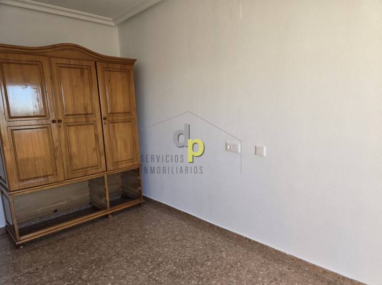 Alquiler larga temporada - Apartamento / Piso - Torrellano