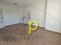 Alquiler larga temporada - Apartamento / Piso - Torrellano