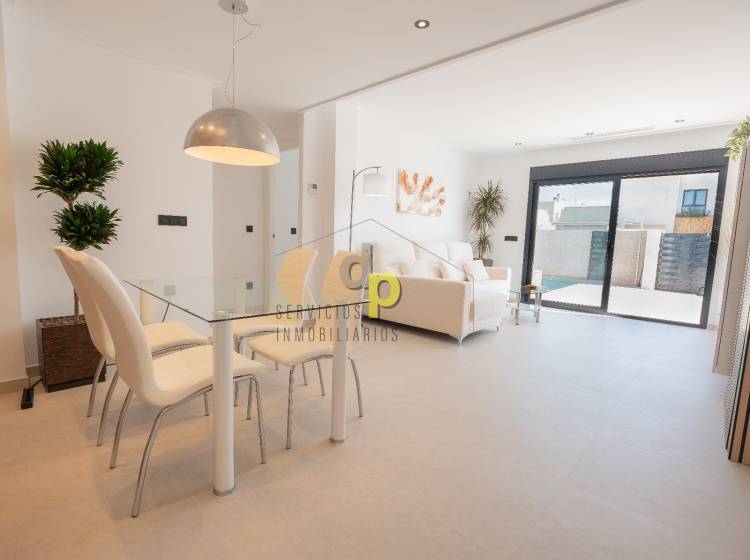 Sale - Villa - San Fulgencio