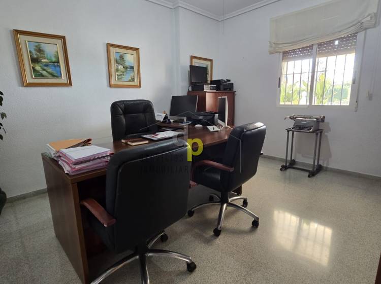 Sale - Villa - Elche Pedanías - Polígono