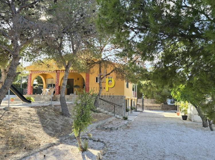 Venta - Chalet - Rebolledo