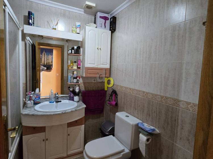 Sale - Apartment / Flat - Torrellano