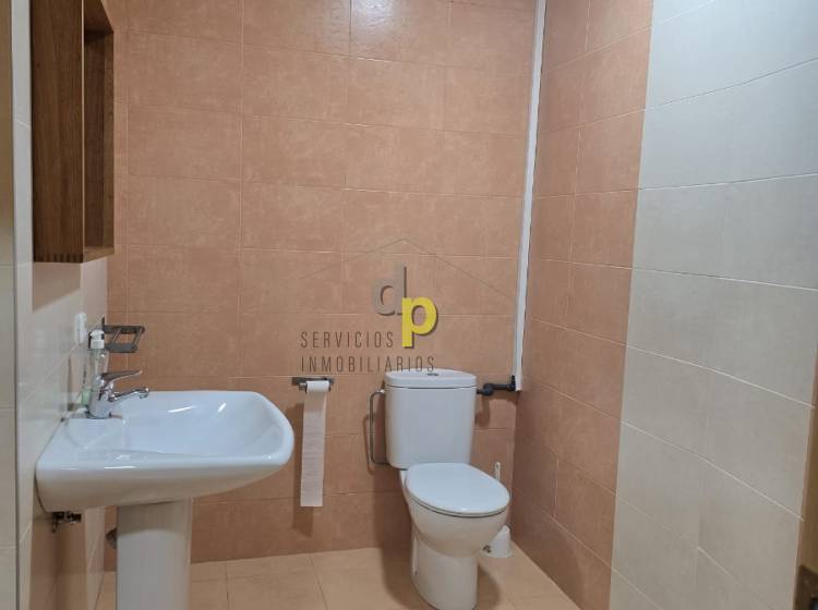 Alquiler larga temporada - Local  - Torrellano