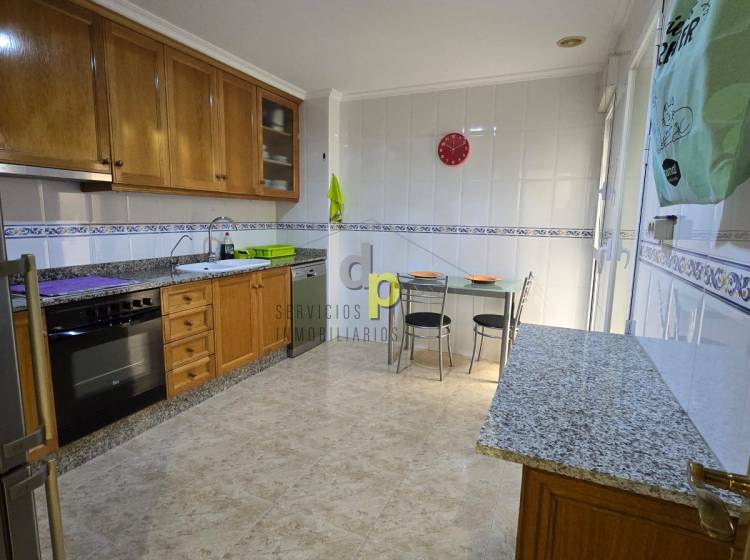 Sale - Apartment / Flat - Torrellano