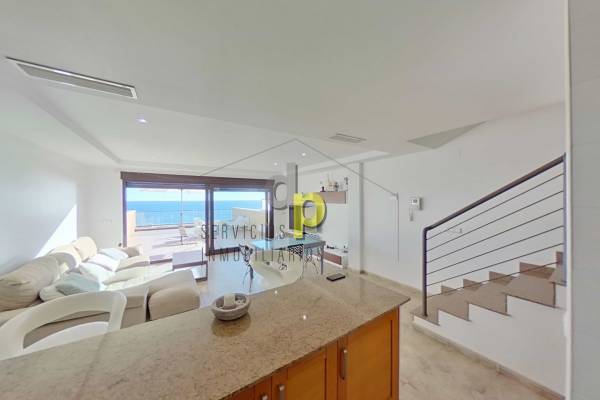 Townhouse - Sale - Arenales del Sol - Arenales