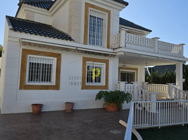 Venta - Villa - Arenales del Sol - Arenales