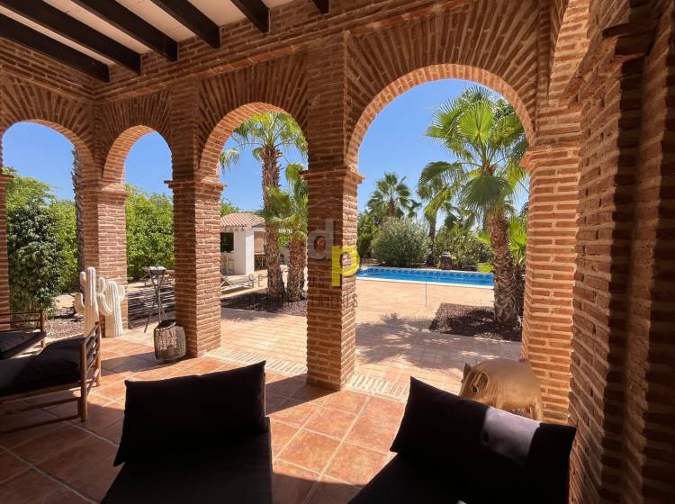 Venta - Villa - Torrellano - Torrellano Bajo