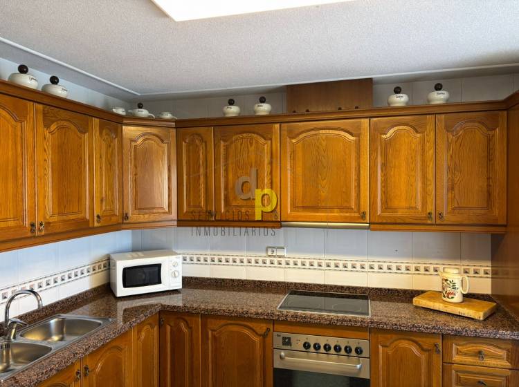 Alquiler larga temporada - Apartamento / Piso - Torrellano