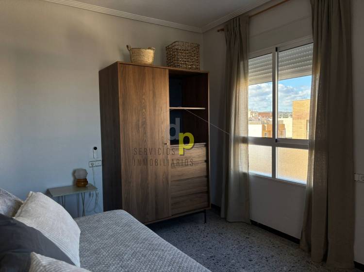 Alquiler larga temporada - Apartamento / Piso - Torrellano