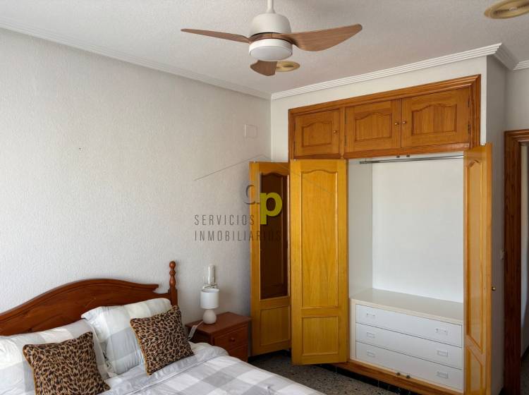 Alquiler larga temporada - Apartamento / Piso - Torrellano