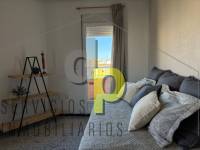 Alquiler larga temporada - Apartamento / Piso - Torrellano