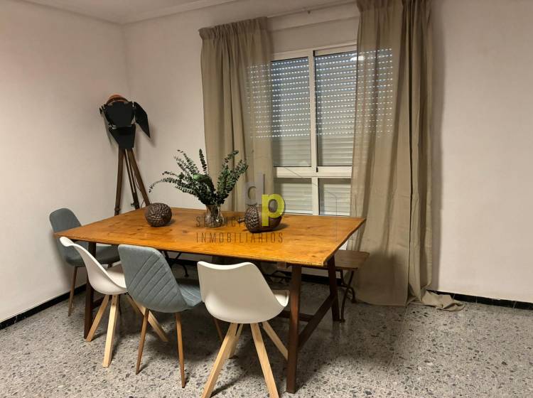 Alquiler larga temporada - Apartamento / Piso - Torrellano