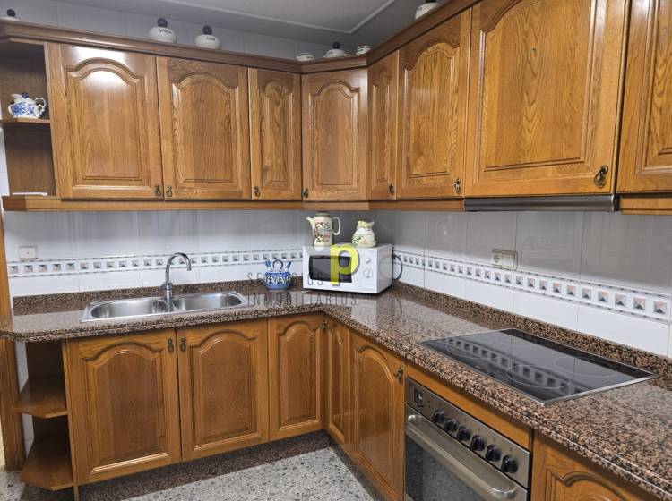 Alquiler larga temporada - Apartamento / Piso - Torrellano