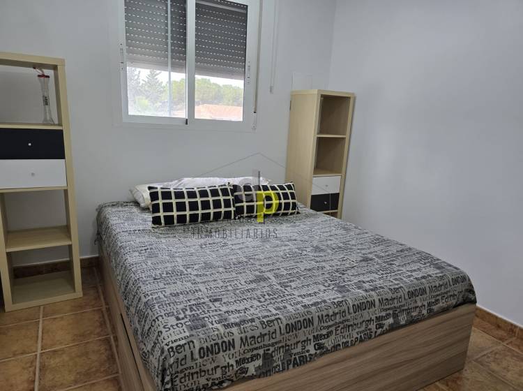 Alquiler larga temporada - Chalet - San Fulgencio