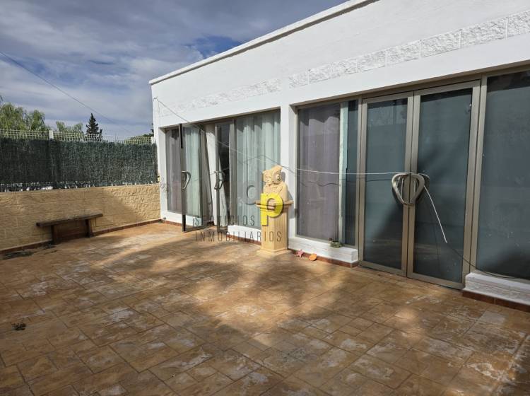 Alquiler larga temporada - Chalet - San Fulgencio