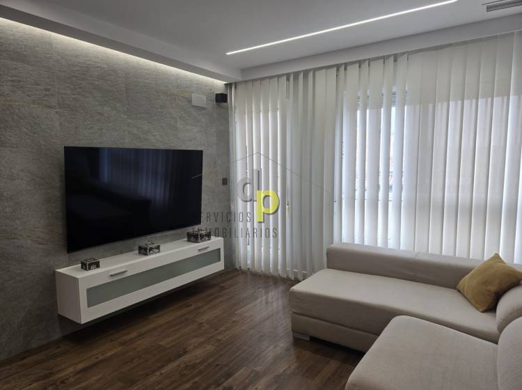 Alquiler larga temporada - Apartamento / Piso - Torrellano