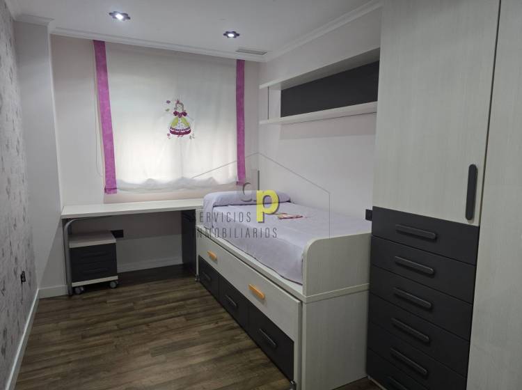 Alquiler larga temporada - Apartamento / Piso - Torrellano