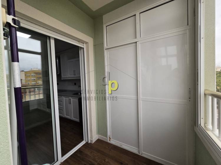 Alquiler larga temporada - Apartamento / Piso - Torrellano