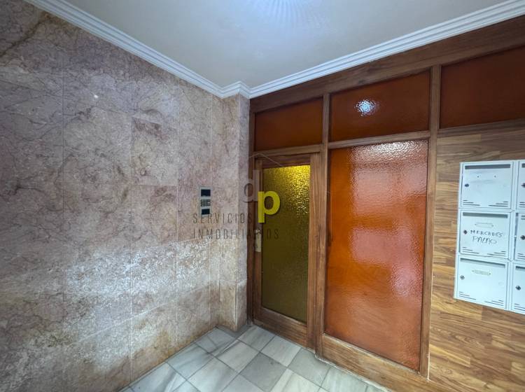 Sale - Apartment / Flat - Elche - Center