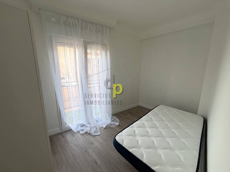Sale - Apartment / Flat - Elche - Center