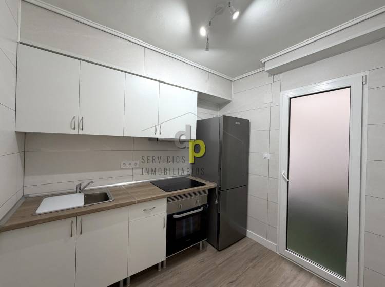 Sale - Apartment / Flat - Elche - Center